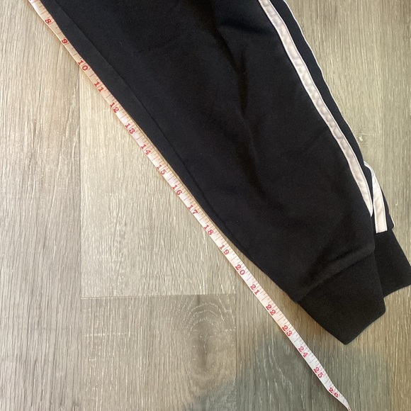 Adidas sweat pants - Picture 6 of 6
